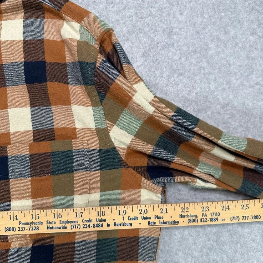 J Crew Lot of 2 Plaid Button Down Shirts Mens Medium Flannel & Slim Tartan